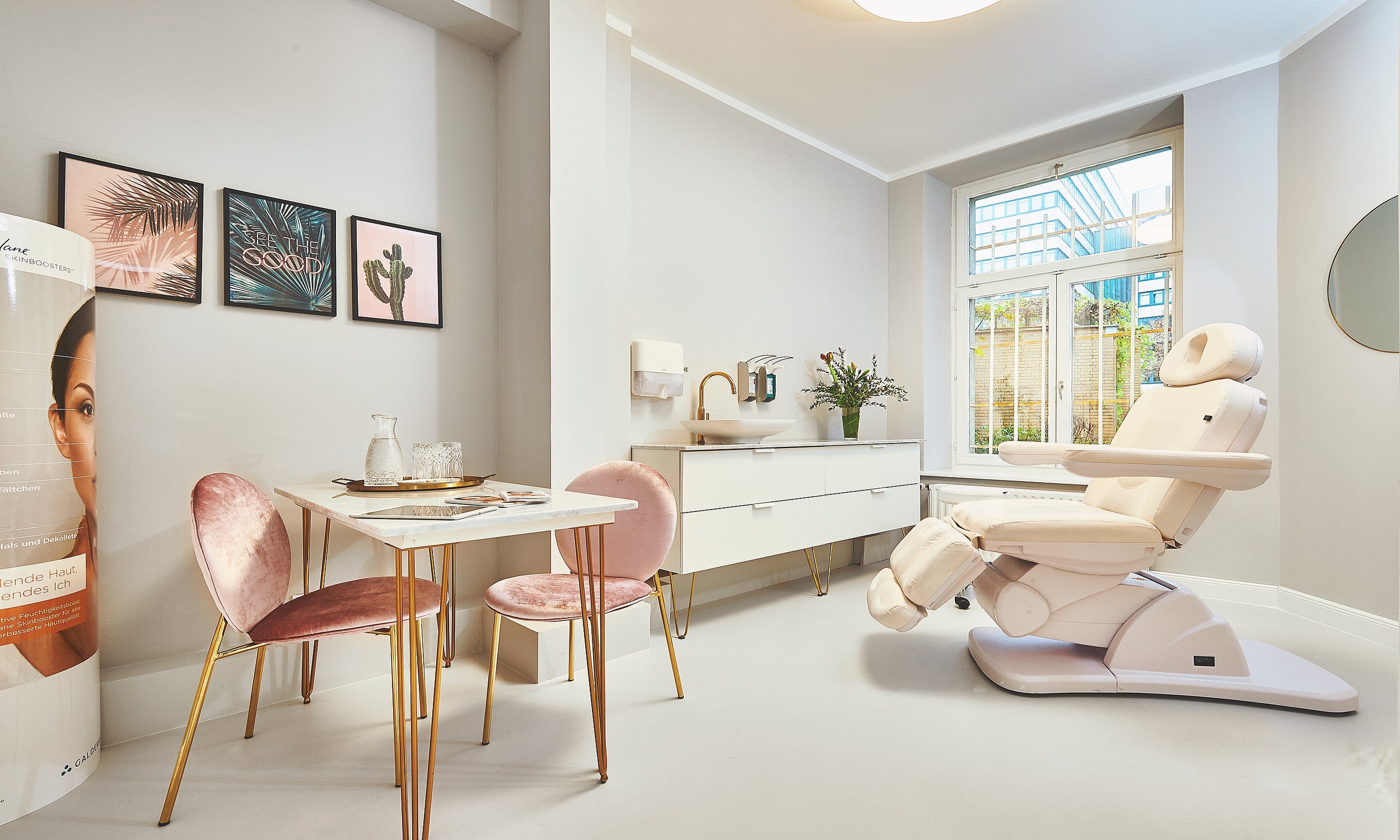 Behandlungszimmer Praxis Hamburg City